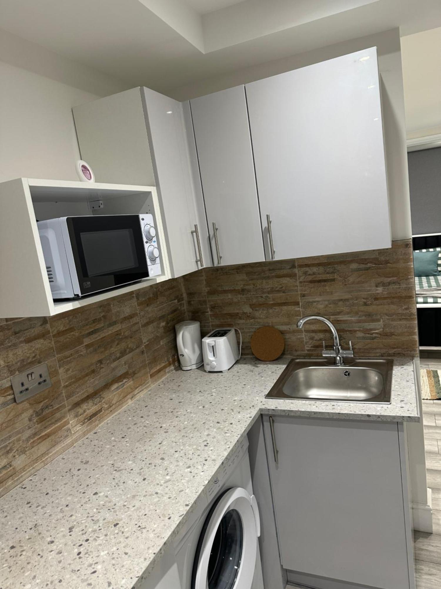 Guest&Rest Ealing 5 Appartement Buitenkant foto