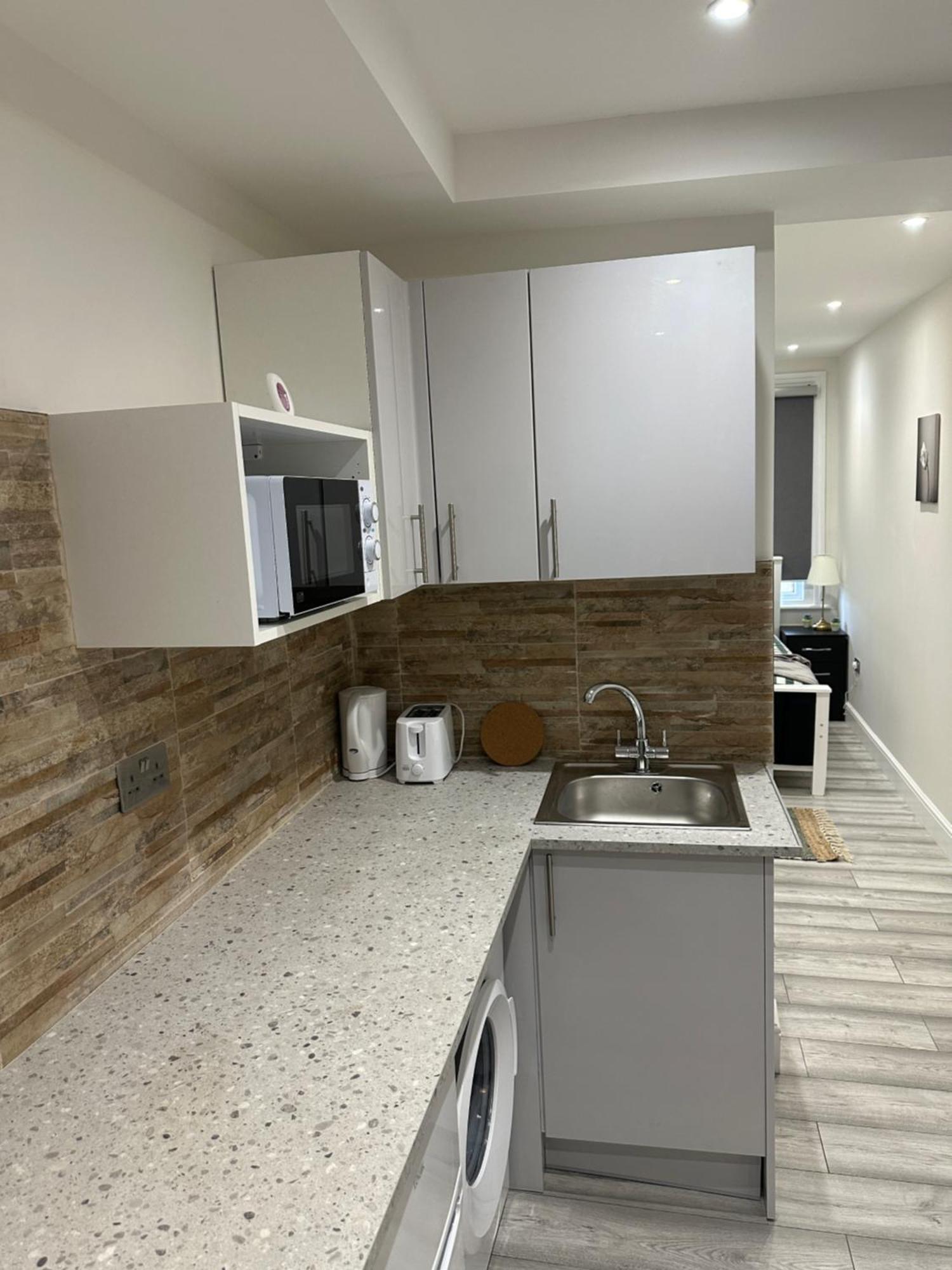 Guest&Rest Ealing 5 Appartement Buitenkant foto