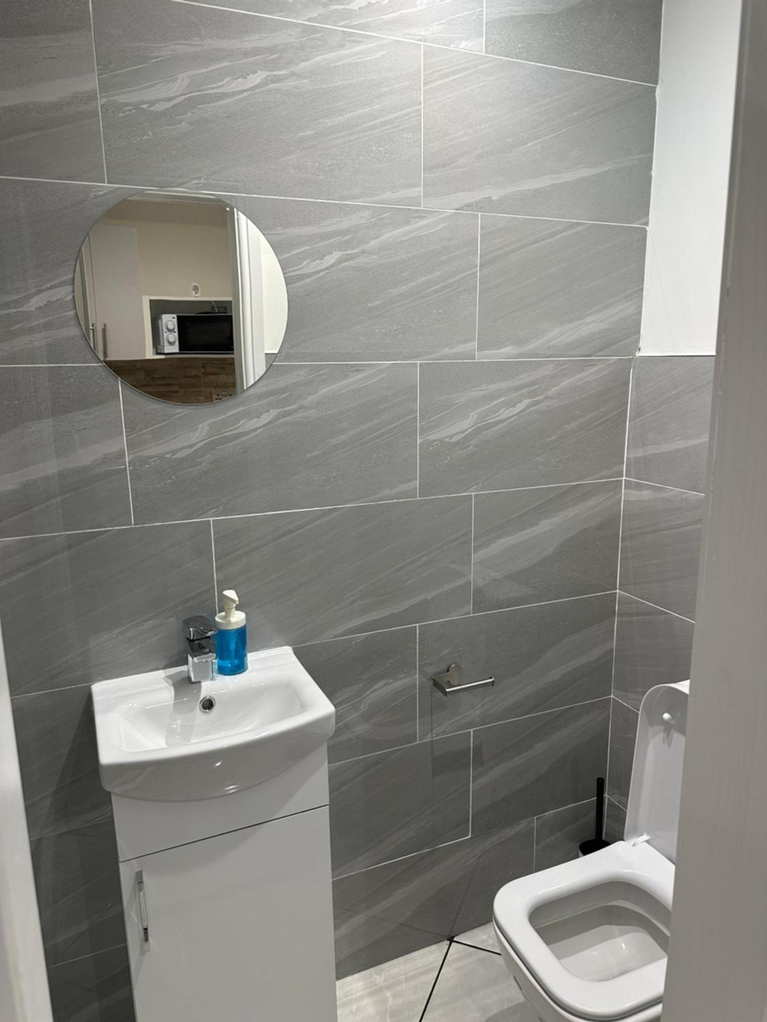Guest&Rest Ealing 5 Appartement Buitenkant foto