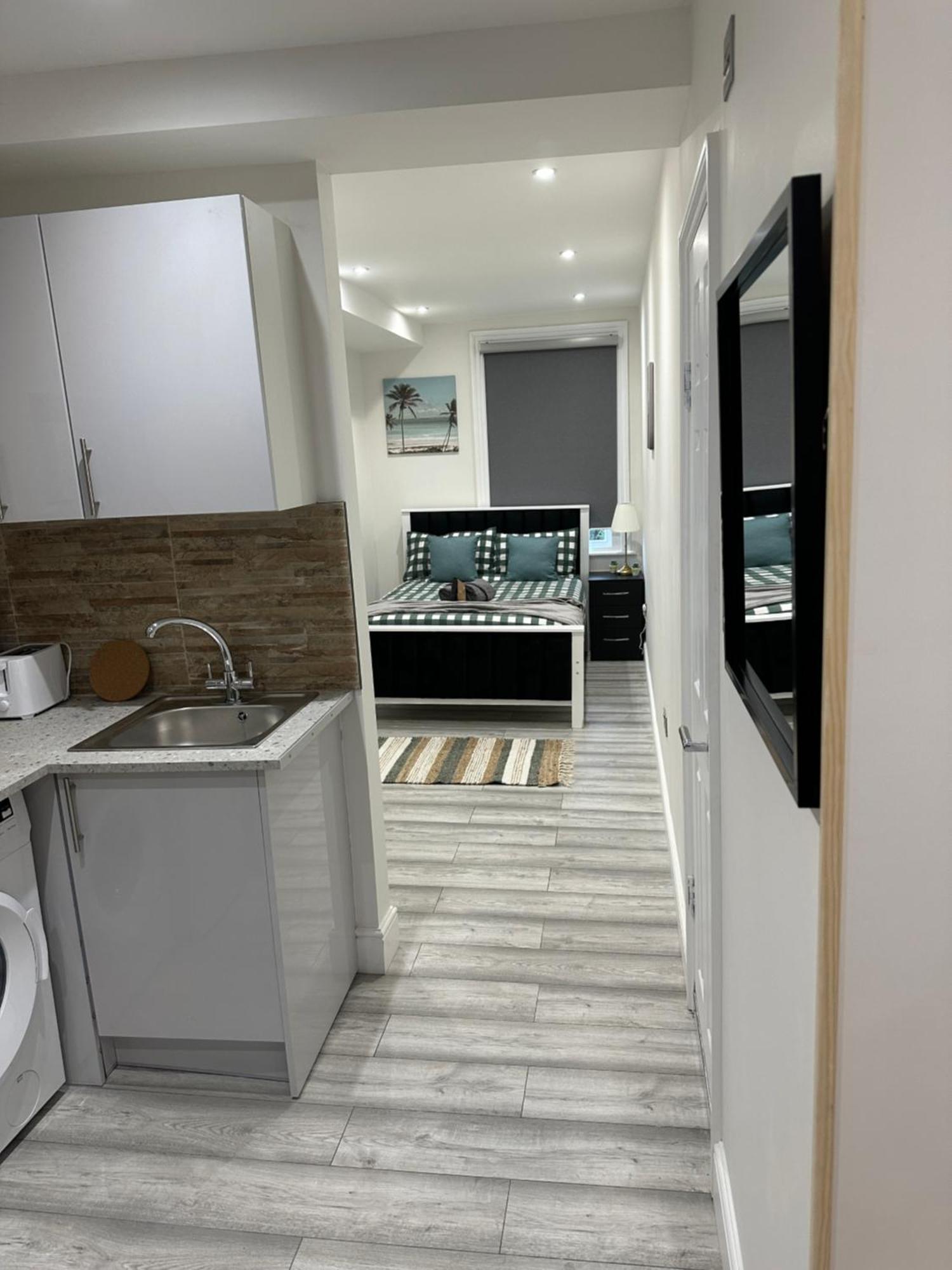 Guest&Rest Ealing 5 Appartement Buitenkant foto
