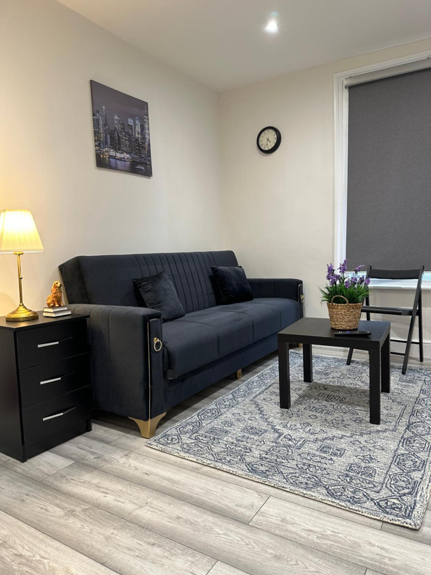 Guest&Rest Ealing 5 Appartement Buitenkant foto