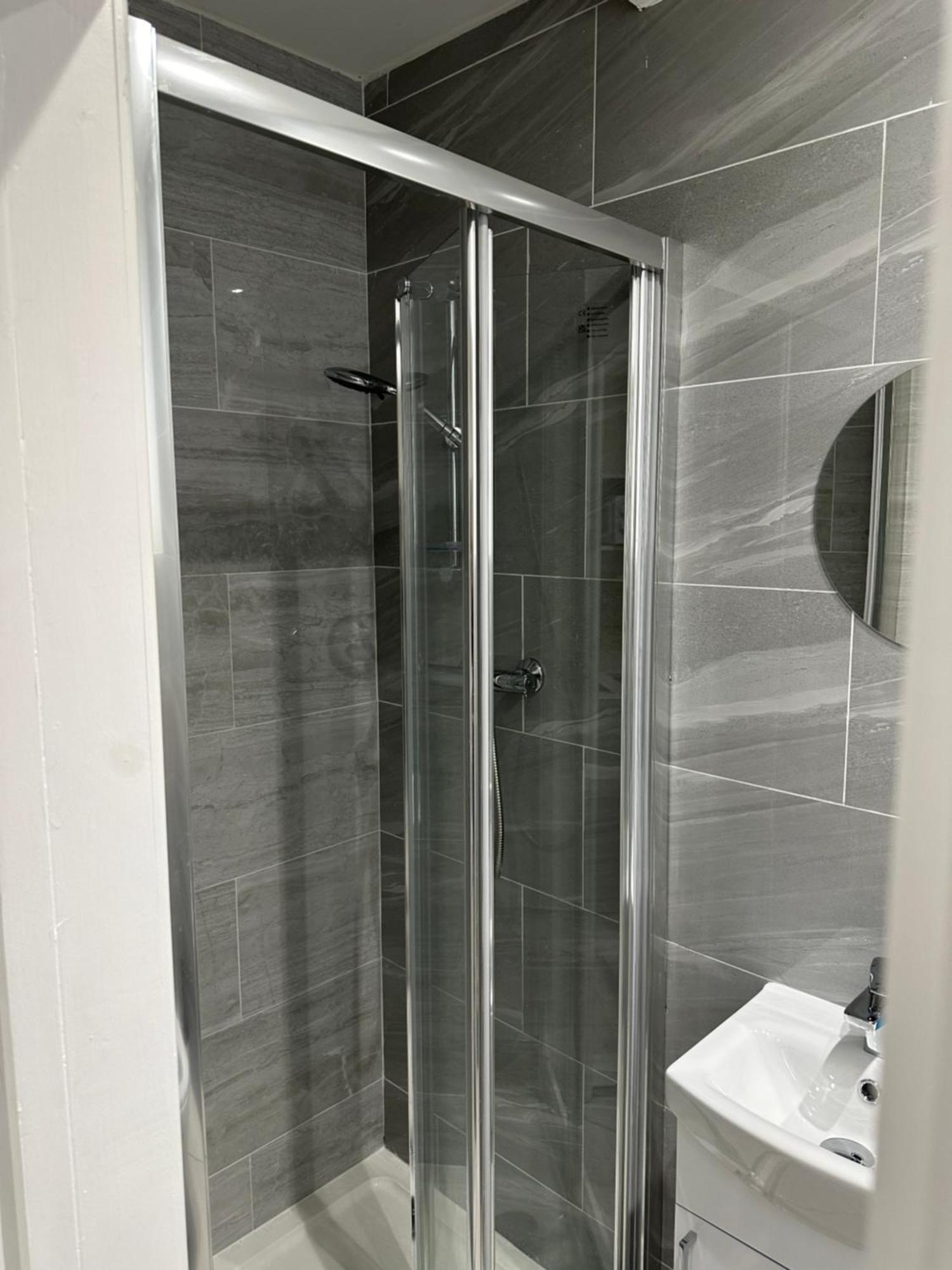 Guest&Rest Ealing 5 Appartement Buitenkant foto